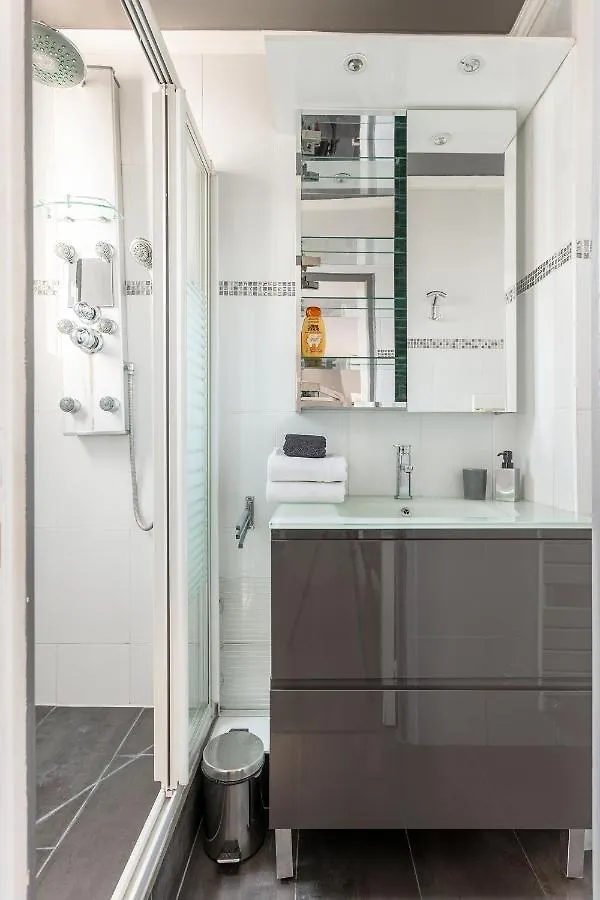 Auteuil Cozy Studio Apartment Paris