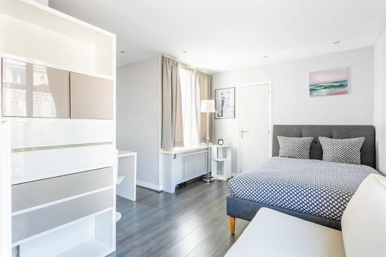 Auteuil Cozy Studio Apartment Paris